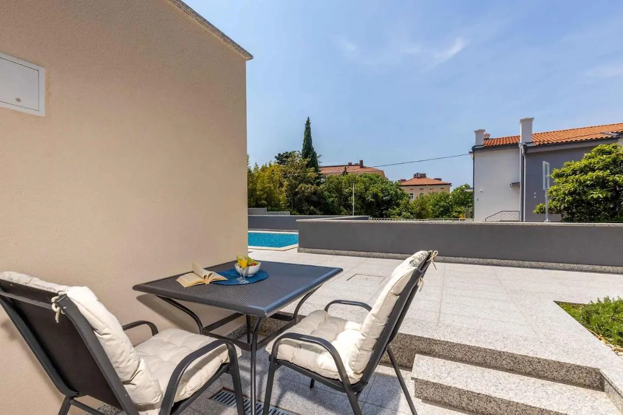 Apartments In Crikvenica 44014 Croatia