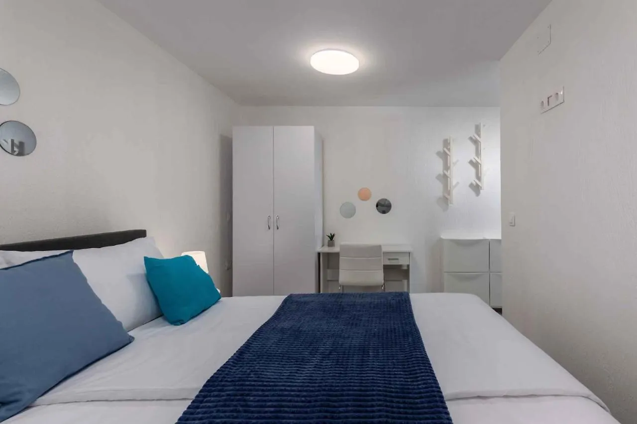 Apartments In Crikvenica 44014